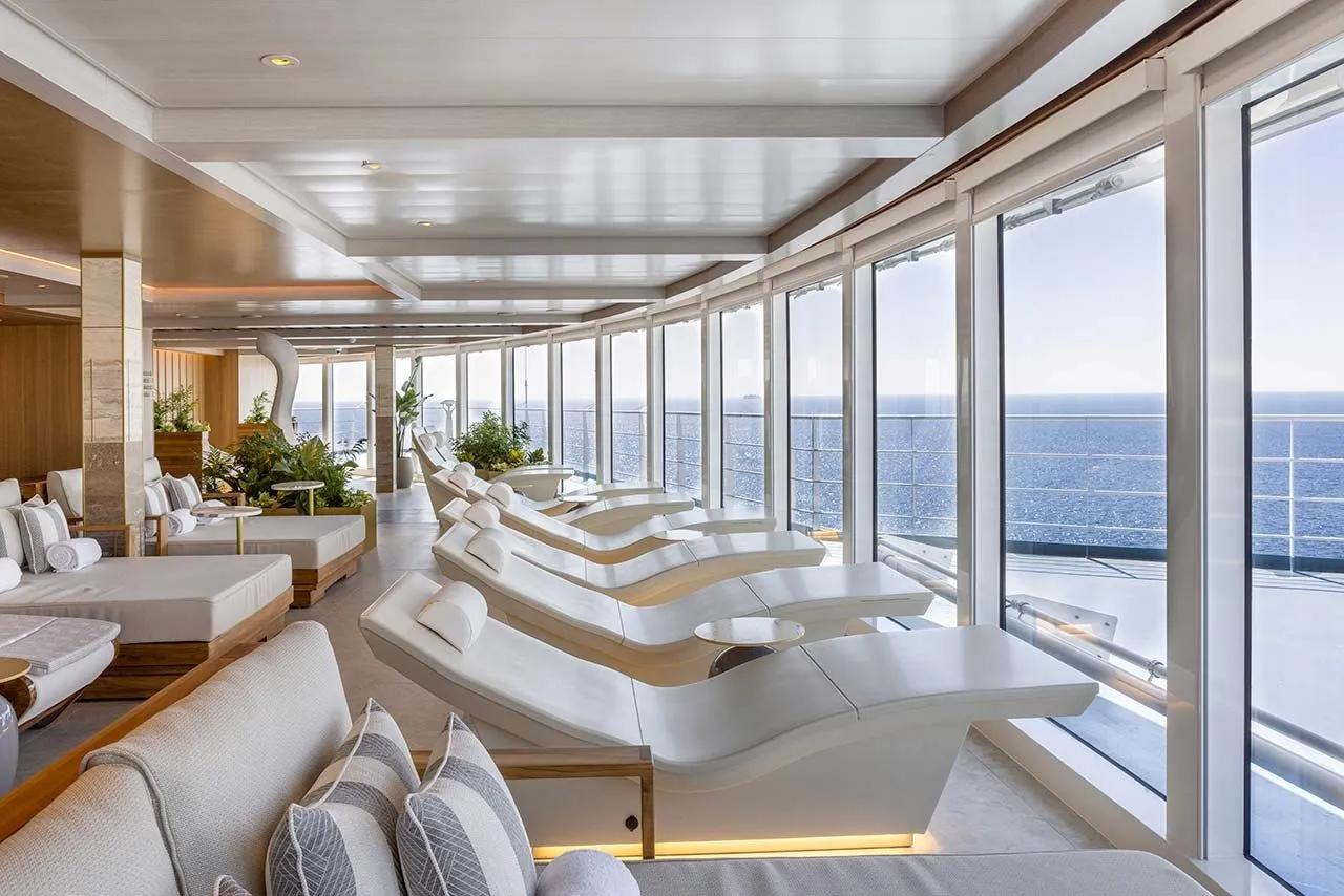 Ship spa loungers